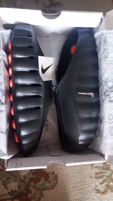 Nike  Minds  001