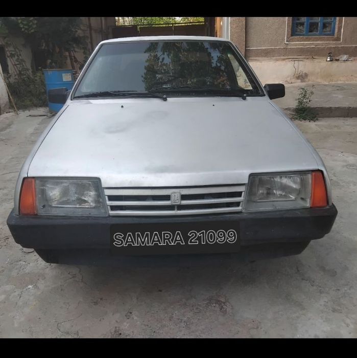 Samara Vaz 21099