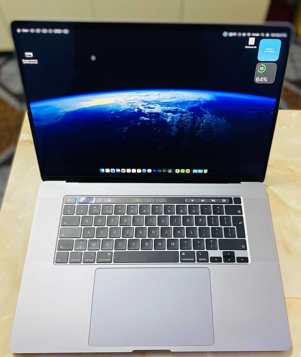 Apple MacBook Pro 16″