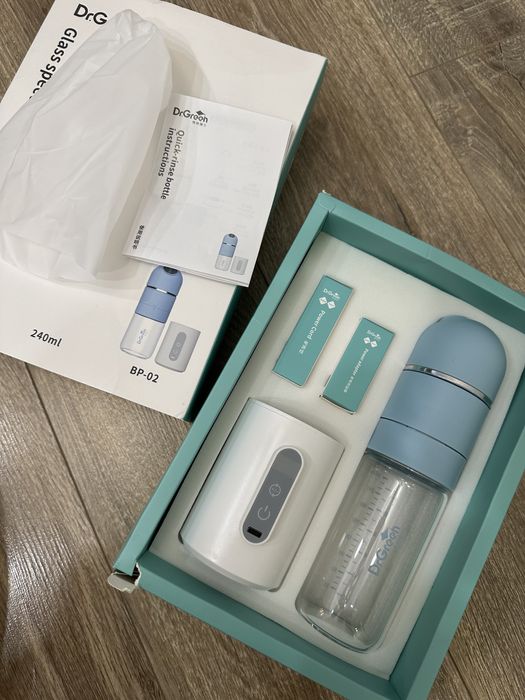 Бутылочка для кормления