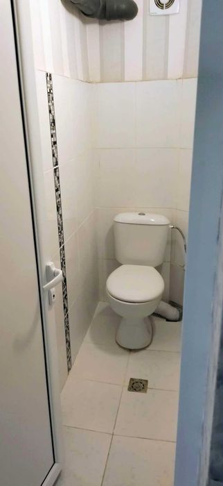 Собственик дава под наем 2-ен апартамент в топ център