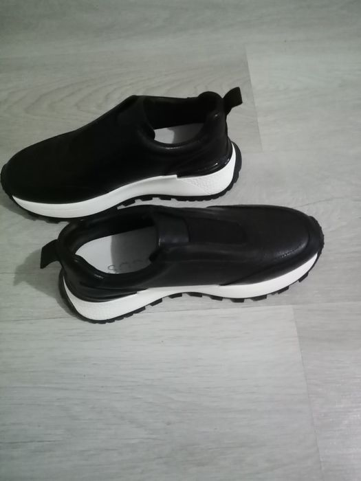 Продам женские красовки