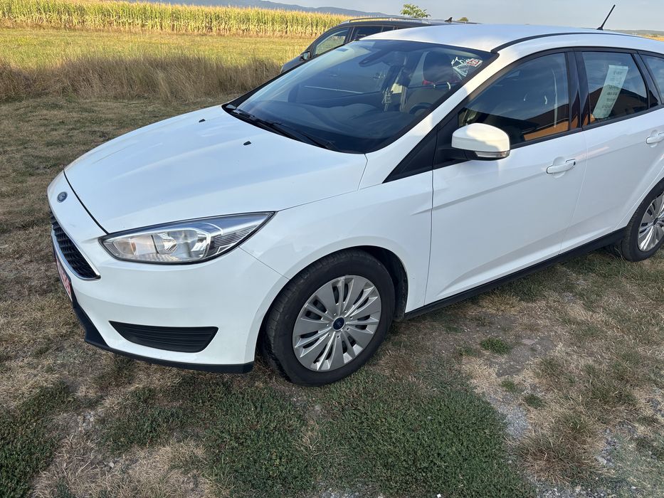 Se vinde ford focus 2018