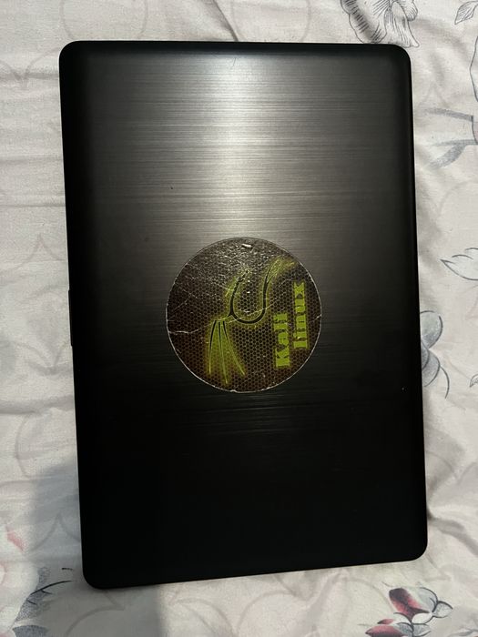 Продам ноутбуки 3шт