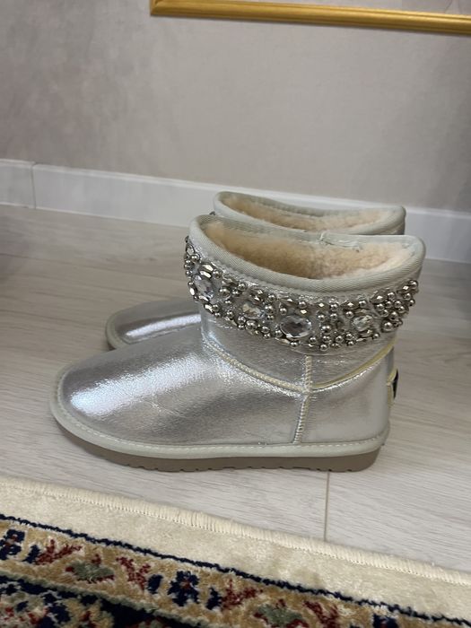 Угги с натуральным мехом