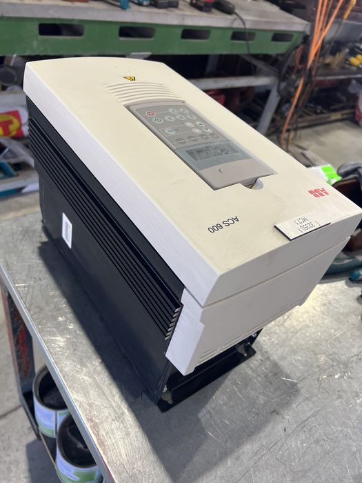 Инвертор 4 кВ ABB/честотен регулатор