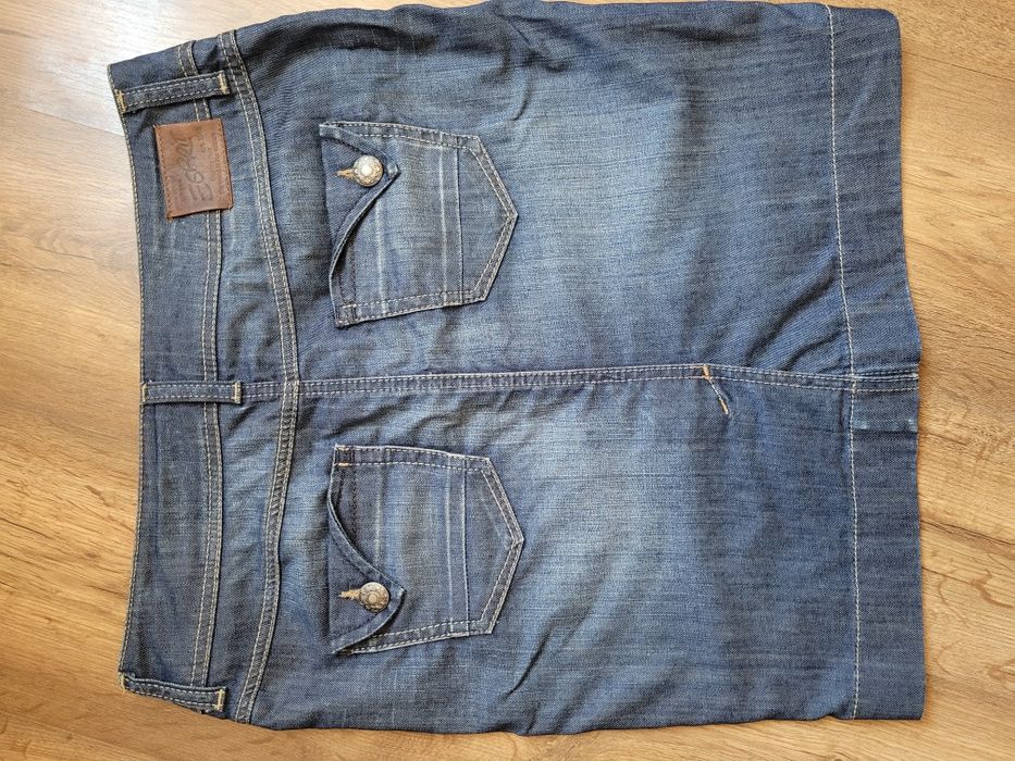 Fusta de blugi  dama.                     .