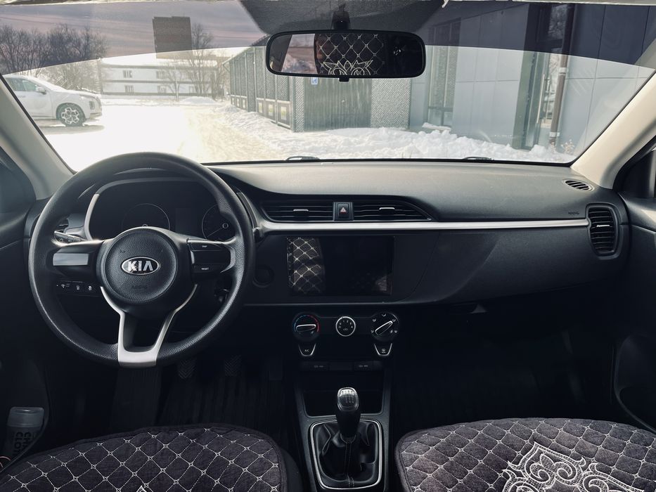 Продам кио рио 2021