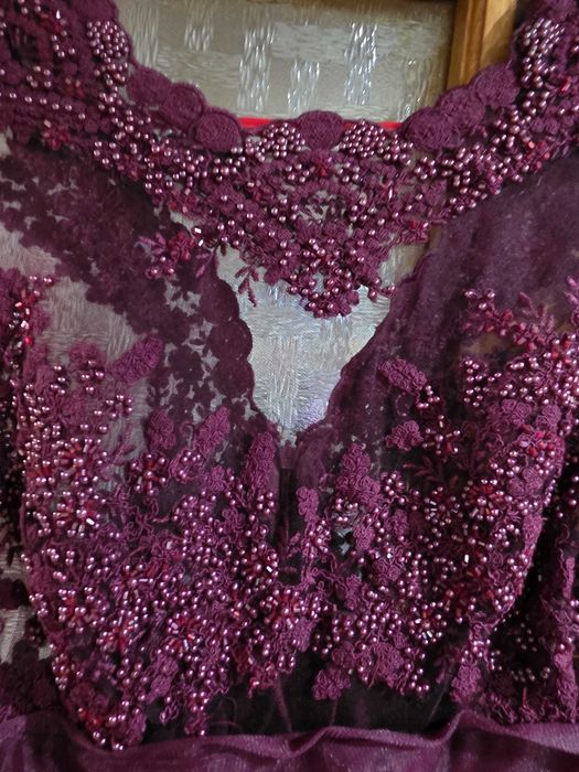 Rochie de seara grena