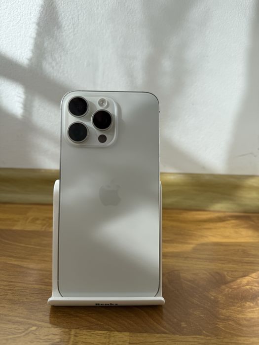 iPhone 15 Pro Max IMPECABIL 10/10 | Ca NOU | Full Box + Incarcator + Husa Spigen