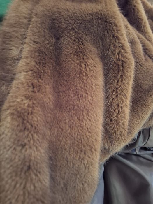 Продам пуховик женский