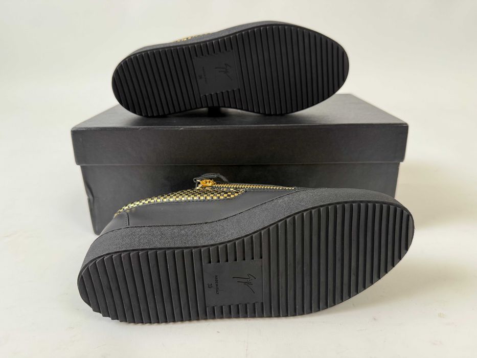 Обувки Giuseppe Zanotti