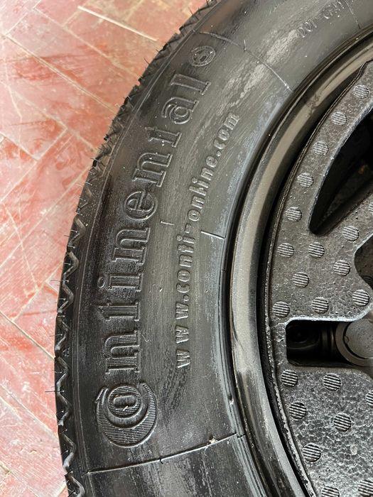 Резервна гума комплект BMW X6 18 цола (нов) + постелка за багажник