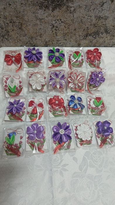 Cadouri Artizanale Premium - Flori Satin & Săpun (Mărțișoare, Buchete,