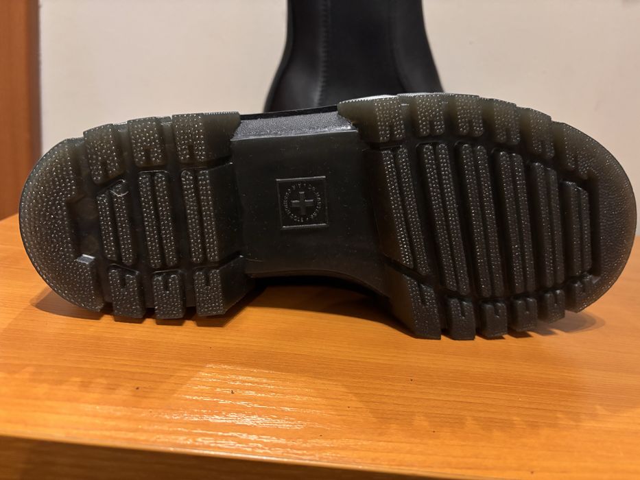 Dr. Martens Боти Chelsea в Черно