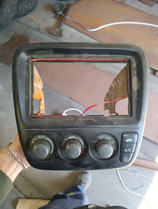Продам рамку с климатом от CRV
