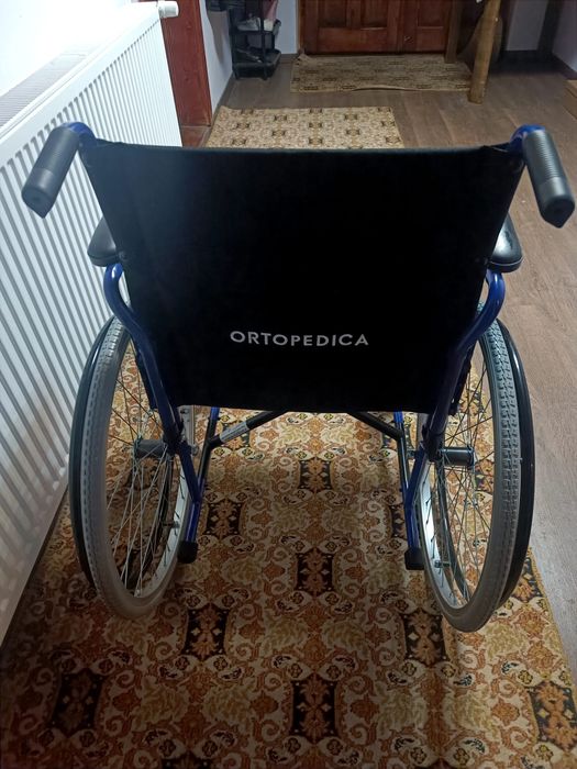 Cărucior pentru persoane cu dizabilități