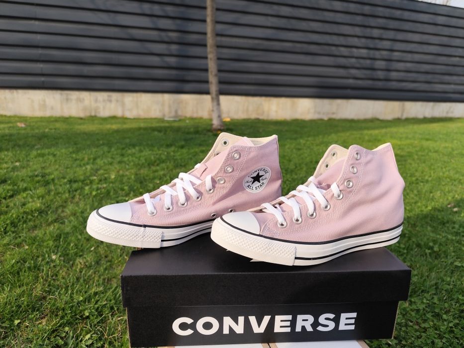 Teneși converșii unisex