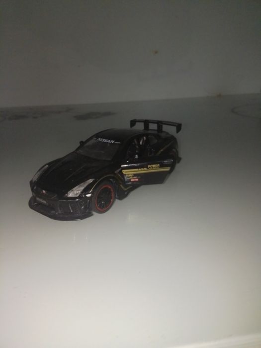 Nissan Gtr R35 jucărie