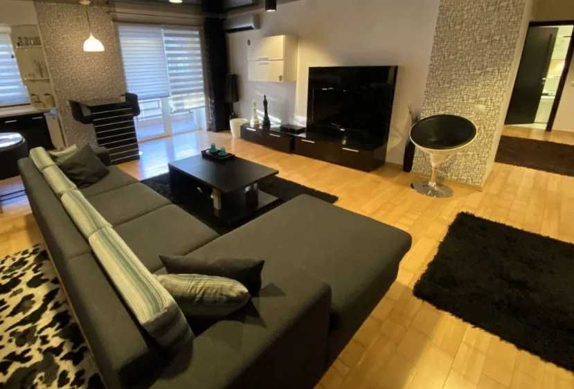 Дава се под наем Двустаен апартамент в Пловдив, Каменица 1 - 67 кв.м за 387.6 € - Снимка #1