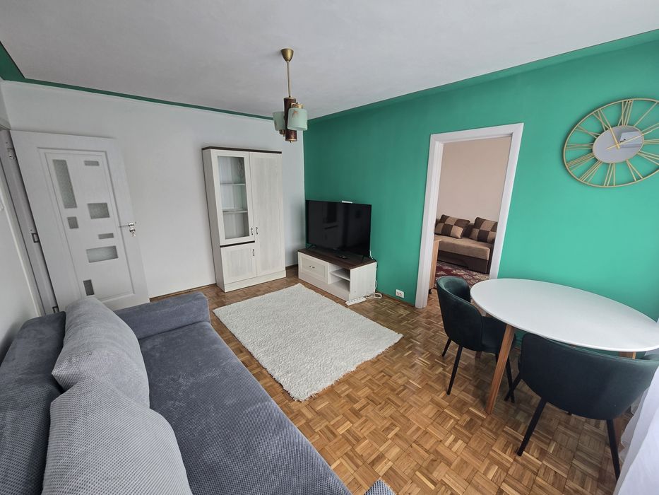 De inchiriat apartament cu 2 camere