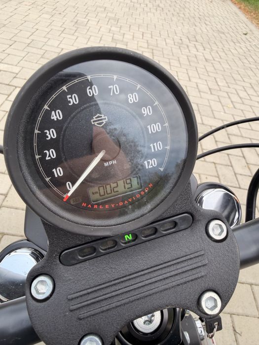 Harley Davidson 883 2021 2200km