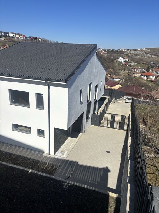 Casa cuplata in Dezmir direct de la constructor