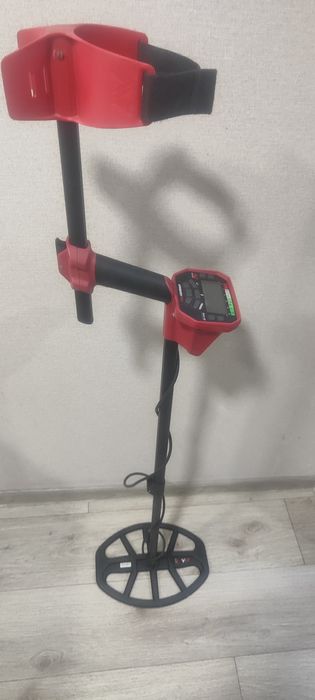 Продам металлоискатель