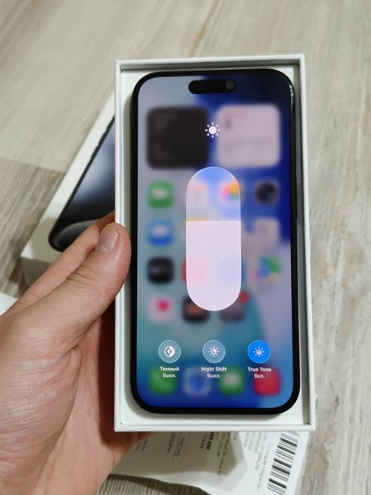 iPhone 15 Pro 256 gb ёмкость 90