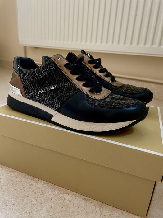 Adidasi michael kors noi