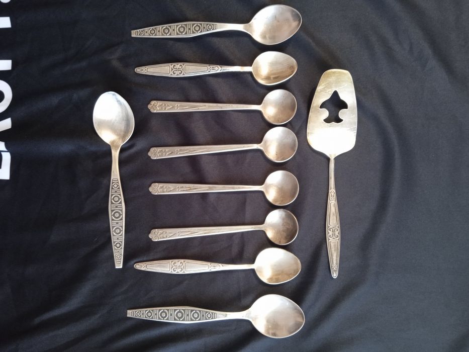 Серебряные столовые приборы