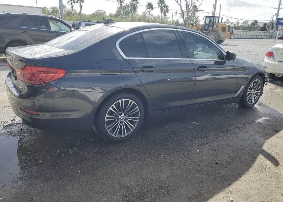 Caroserie Capota Bara Far Aripa Haion plansa bord dezmembrez Bmw seria 5 G30 3.0 diesel