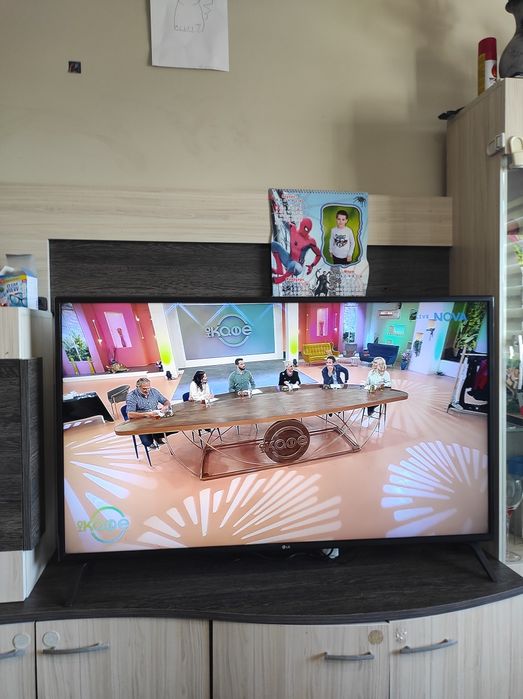 Смарт Телевизор LG 49 инча Ultra HD 4K