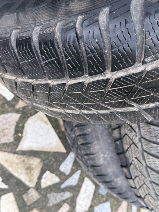 roti BMW 225/60 r18 x3 g01 cu cauciucuri runflat de iarna