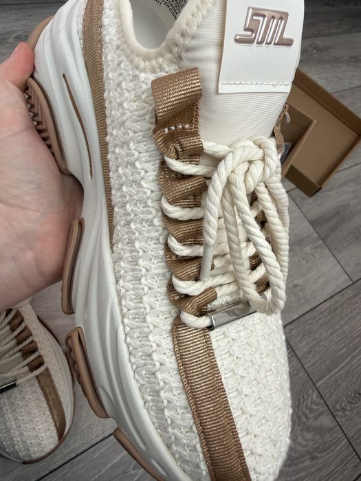 Adidasi Steve Madden