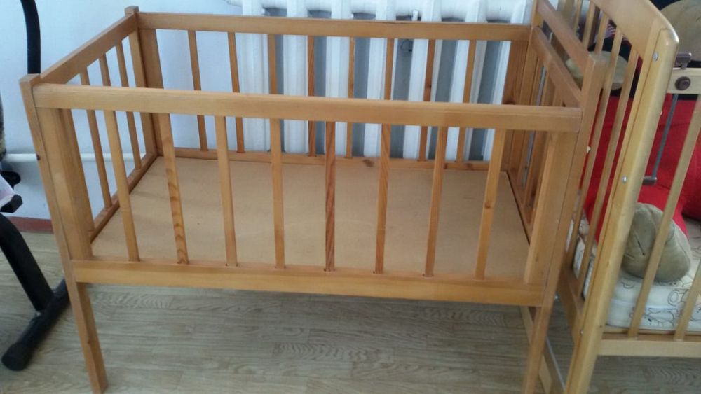 Детские манежы-кроватки.