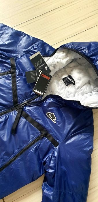 Nike Windrunner Mens Jacket  L /XL  НОВО!  ОРИГИНАЛ! Мъжко Зимно  Яке!