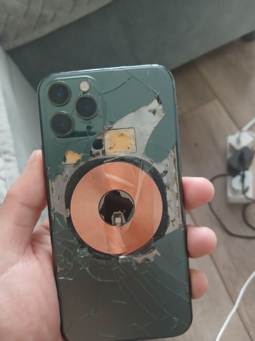 Iphone 11 pro срочно продаётся