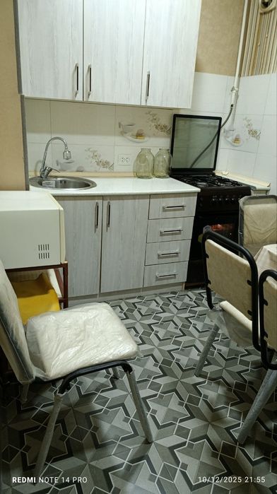 Аренда Куйлюк 5 1комнатная на 1м этаже 5этажного дома