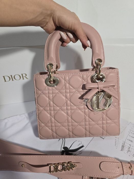 Налична чанта Lady Dior Blush