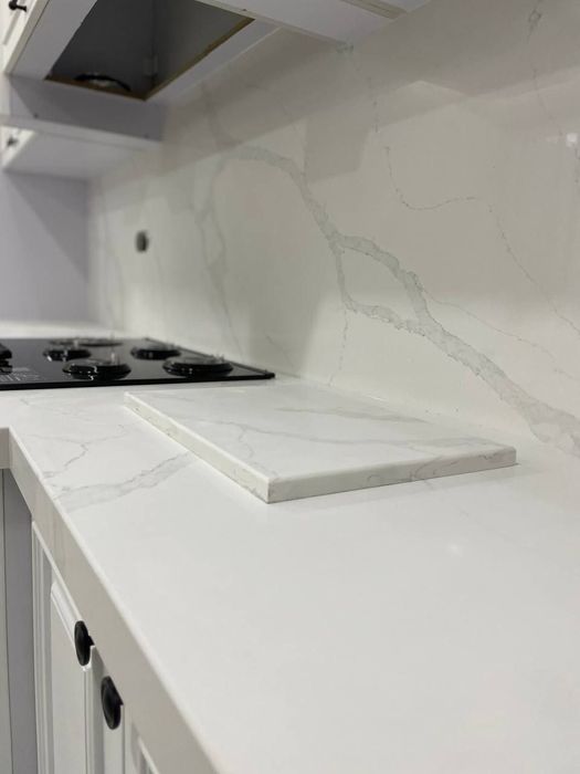 Столешницы из кварца и акрила любой сложности!!!