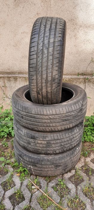 4 броя летни гуми 205 55 16 Firestone