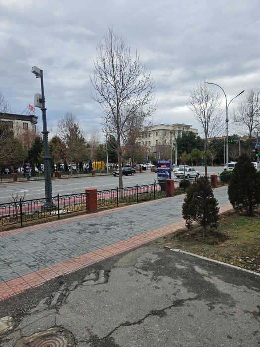 Farg‘ona shahar markazida ofis ijaraga beriladi — ideal lokatsiya