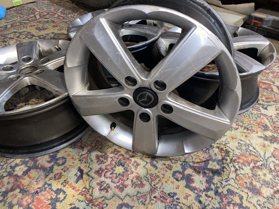 Продам литые диски на 15