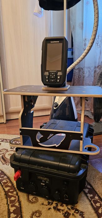 Эхолот Garmin striker vivid 4cv