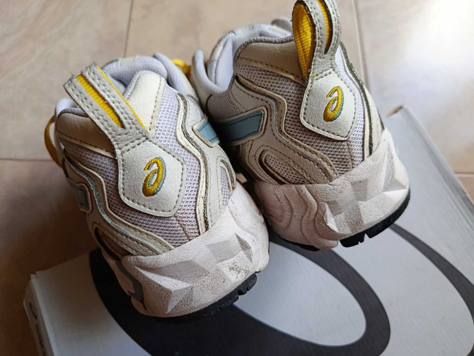 2 чифта Мъжки маратонки Asics Gel-Nandi, номер 46.5