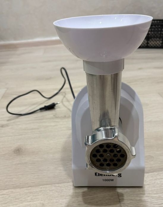 Продам мясорубку