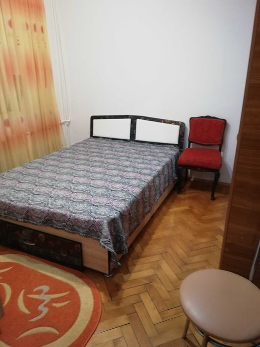 Închiriere apartament cu 2 camere