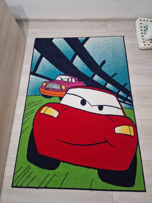 Set 2 paturi Fulger McQueen 3D + lada + covor