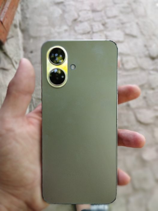 Tecno Spark Go 2